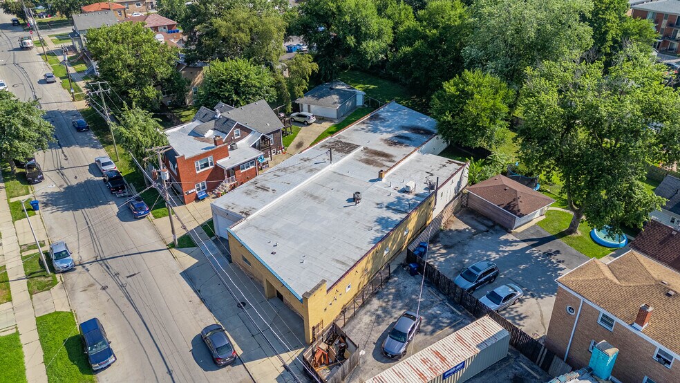 More Photos Of 13039 S Division St, Blue Island Manufacturing For Sale