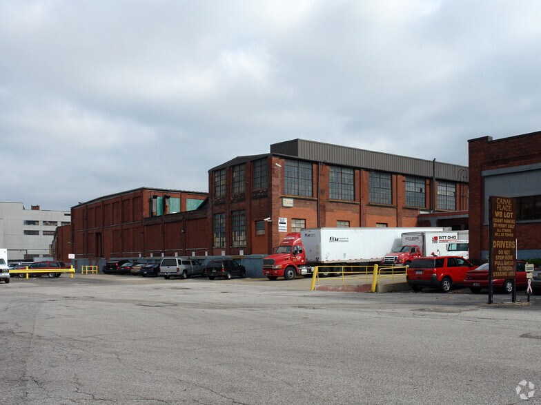 More Photos Of 540 S Main St, Akron Warehouse For Lease