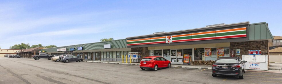 Primary Photo Of 9965-9985 W 151st St, Orland Park General Retail For Sale