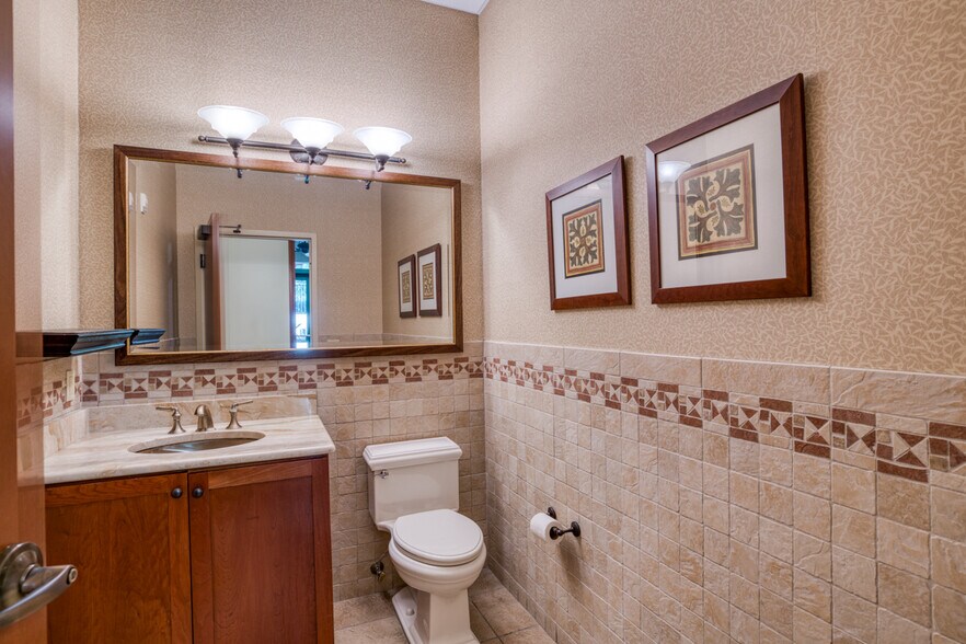 More Photos Of 100 East Town Pl, Saint Augustine Office For Lease