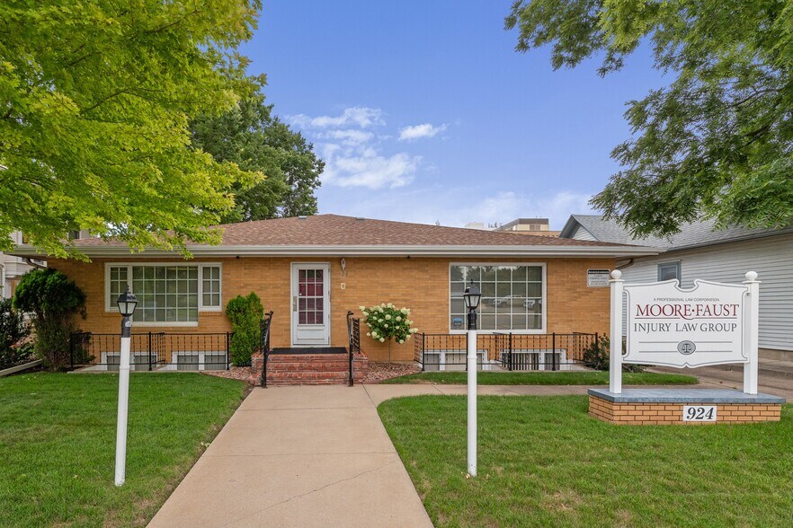 Primary Photo Of 924 Quincy St, Rapid City Office Residential For Sale