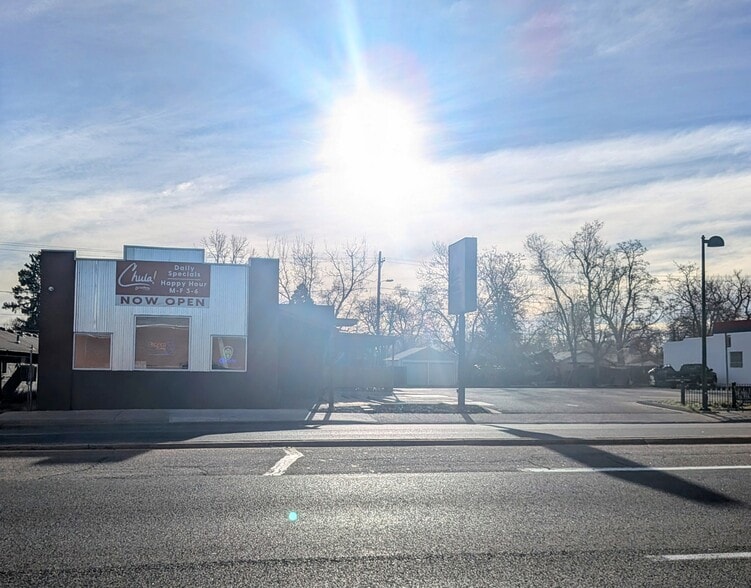 More Photos Of 3866-3880 S Broadway, Englewood Freestanding For Sale