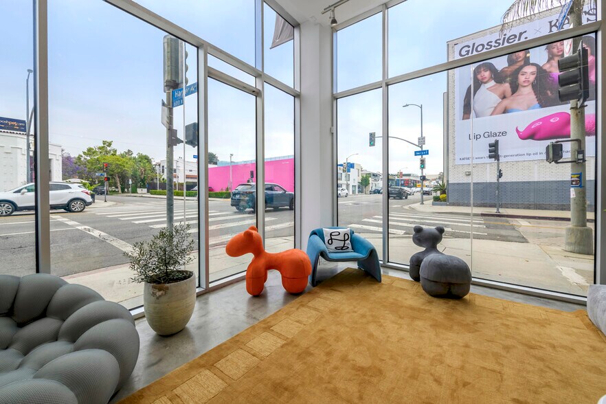 More Photos Of 8250-8256 Melrose Ave, Los Angeles Storefront Retail Office For Lease