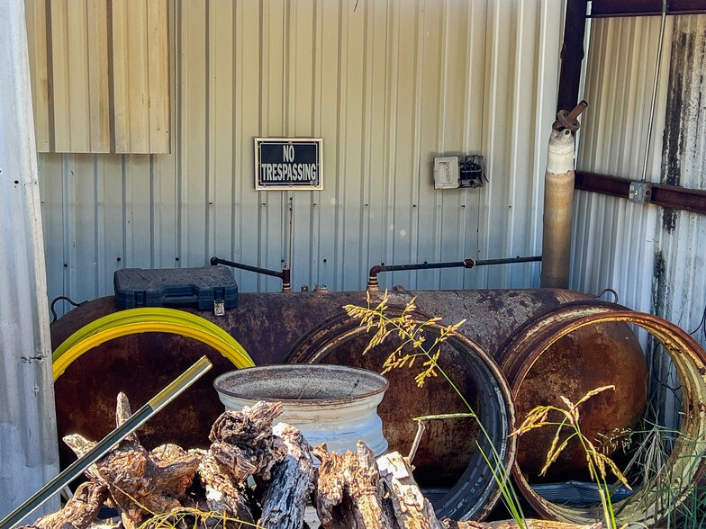 More Photos Of 1106 W Main St, Olney Auto Repair For Sale