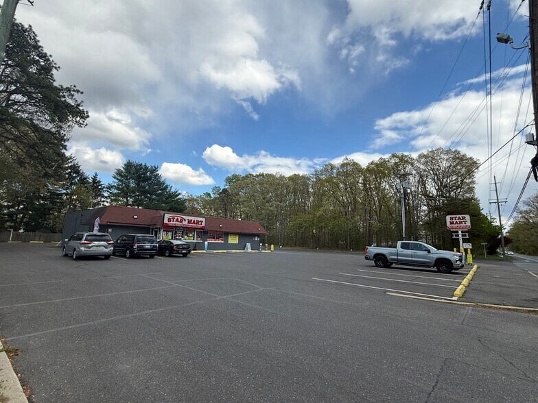 More Photos Of 272 Pitman Downer Rd, Sewell Convenience Store For Sale