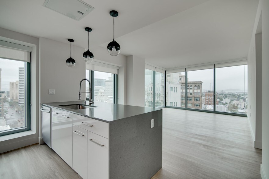 More Photos Of 1640 Broadway, Oakland Apartments For Lease