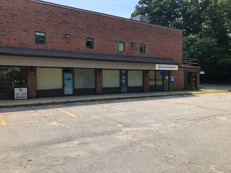 More Photos Of 71 Westcott Rd, Danielson General Retail For Lease