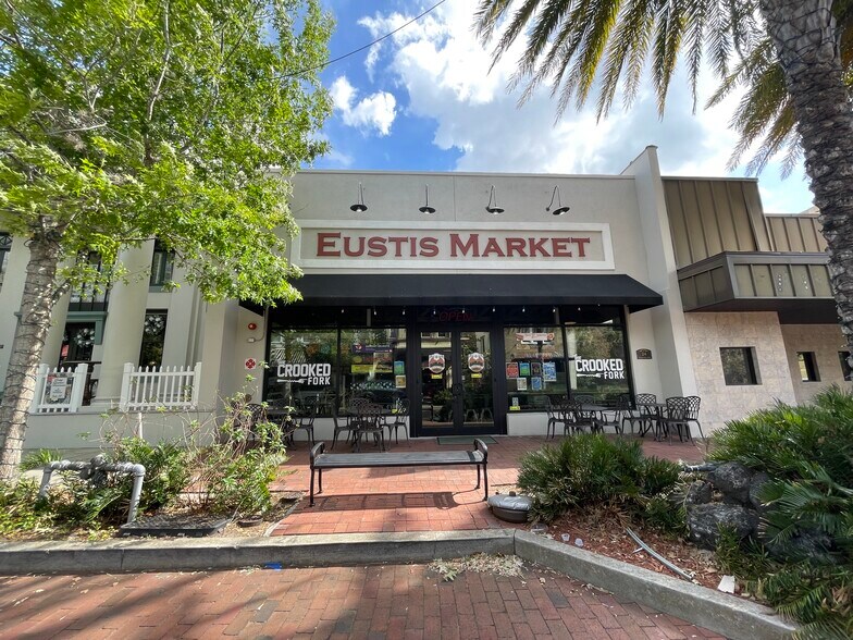 Primary Photo Of 24 E Magnolia Ave, Eustis Storefront For Lease