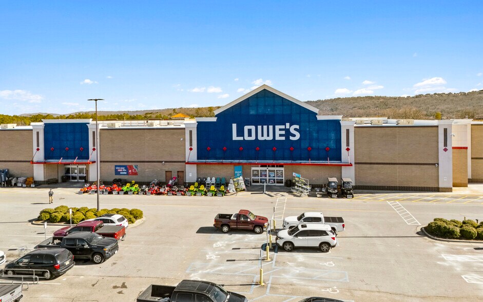 More Photos Of 5287-5291 Highway 280, Birmingham General Retail For Sale