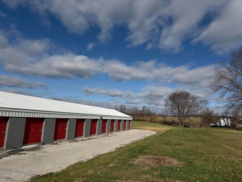 More Photos Of 120 Alexander St, Monticello Self Storage For Sale