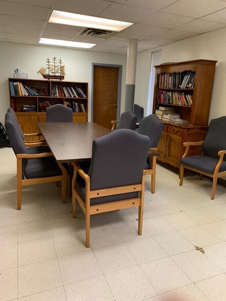 More Photos Of 2119 Broadway, East Chicago Medical For Sale