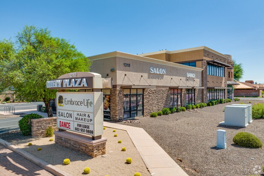 More Photos Of 1310 E Southern Ave, Mesa Freestanding For Lease