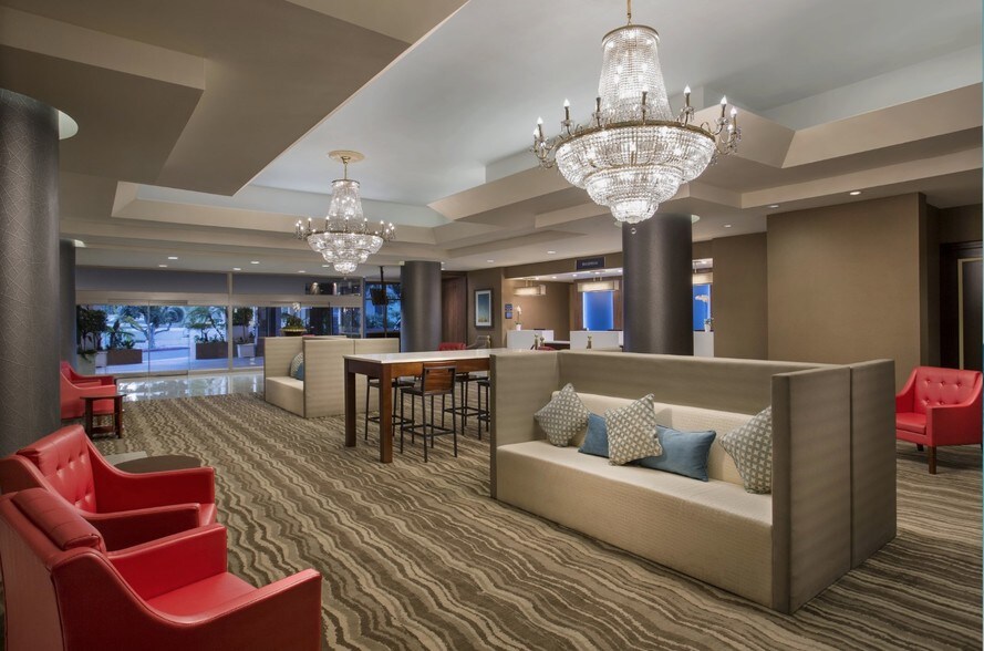 More Photos Of 601 S Palos Verdes St, San Pedro Hotel For Sale