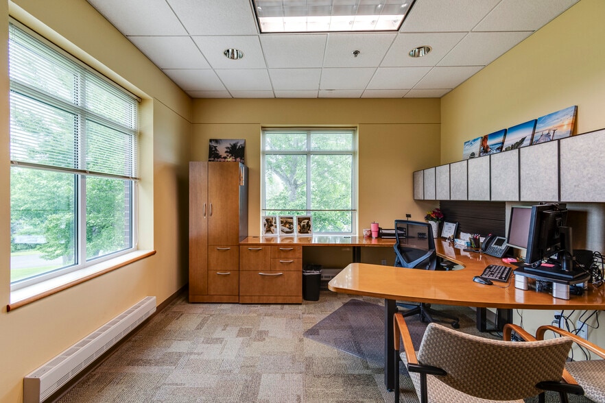 More Photos Of 840 Carolina St, Sauk City Office For Sale