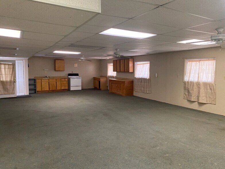 More Photos Of 2000 Hwy 44 E, Shepherdsville Religious Facility For Sale