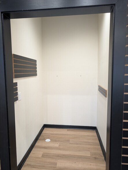 More Photos Of 2238 N Mount Juliet Rd, Mount Juliet Flex For Lease