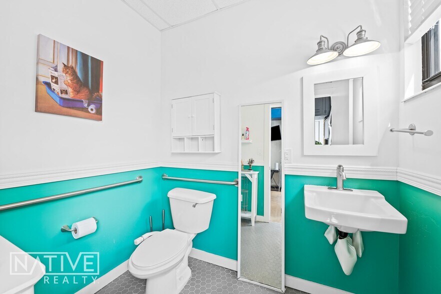 More Photos Of 1400 NE 4th Ave, Fort Lauderdale Office For Lease