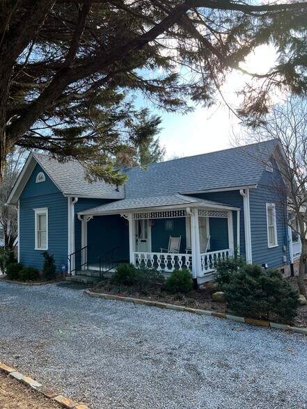 Primary Photo Of 2731 Greenville Hwy, Flat Rock Office For Lease