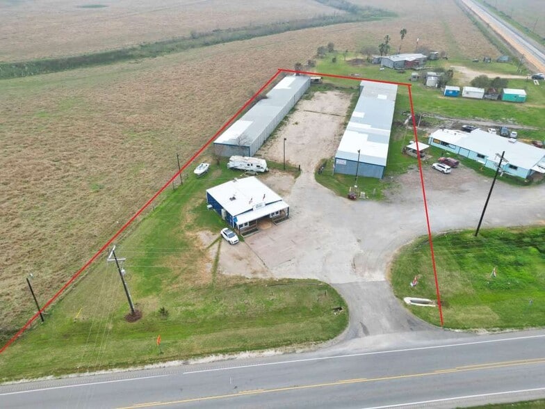 More Photos Of 10 FM 2611 Hl, Sargent Freestanding For Sale