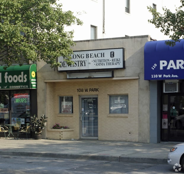 More Photos Of 108 W Park Ave, Long Beach Medical For Sale
