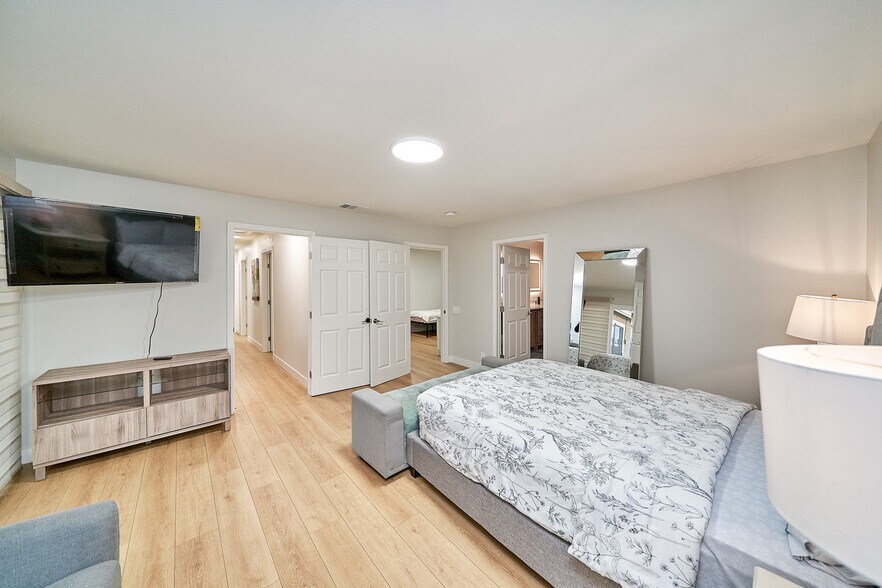 More Photos Of 618 Juniper Ave, Fullerton Assisted Living For Sale