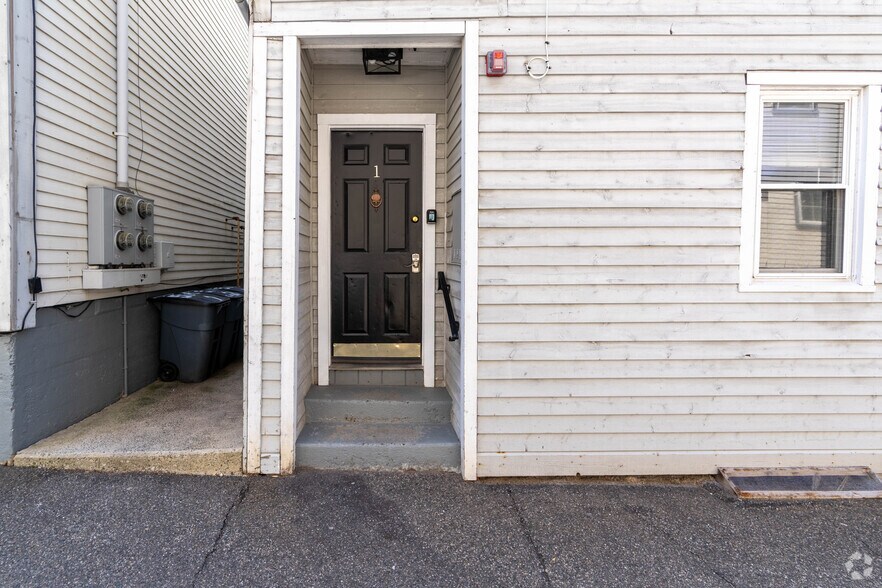 More Photos Of 1-4 Schrepel Pl, Boston Apartments For Sale