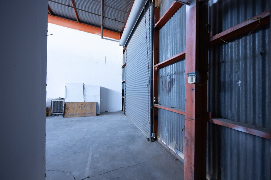 More Photos Of 1400 N C St, Sacramento Warehouse For Lease