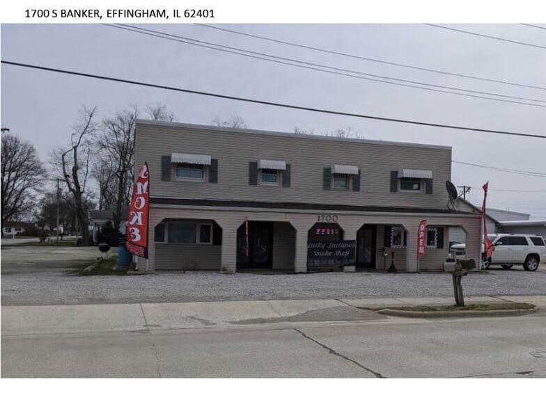 More Photos Of 1700 S Banker St, Effingham Storefront Retail Residential For Sale