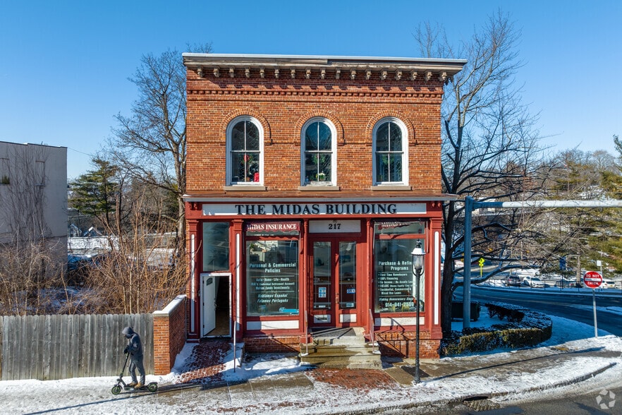 More Photos Of 217 Main St, Ossining Office Residential For Sale