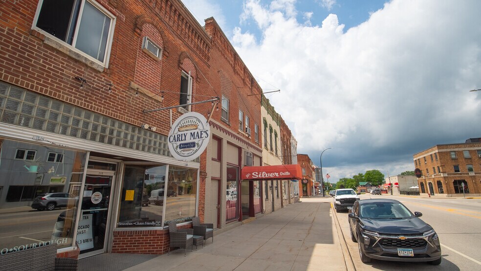 More Photos Of 207 Main St, Chatfield Storefront Retail Residential For Sale