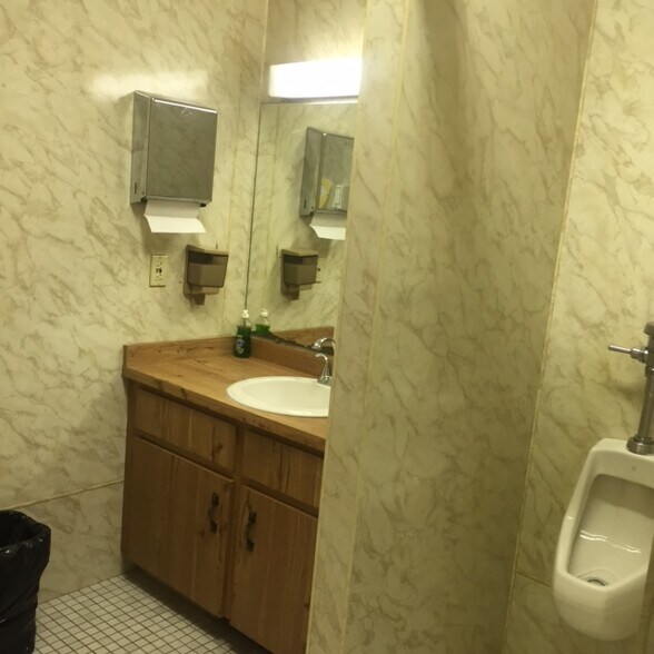 More Photos Of 21 Mazzeo Dr, Randolph Office For Sale