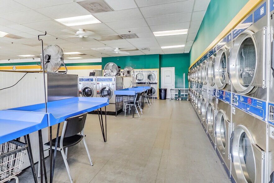 More Photos Of 1854 Terrell Mill Rd SE, Marietta Restaurant For Sale