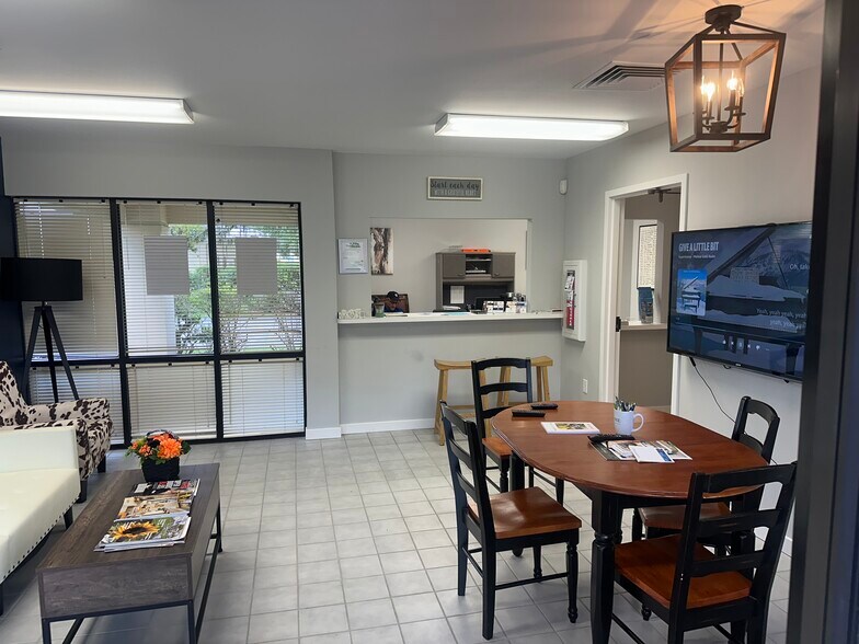 More Photos Of 920 N Mills Ave, Arcadia Medical For Sale