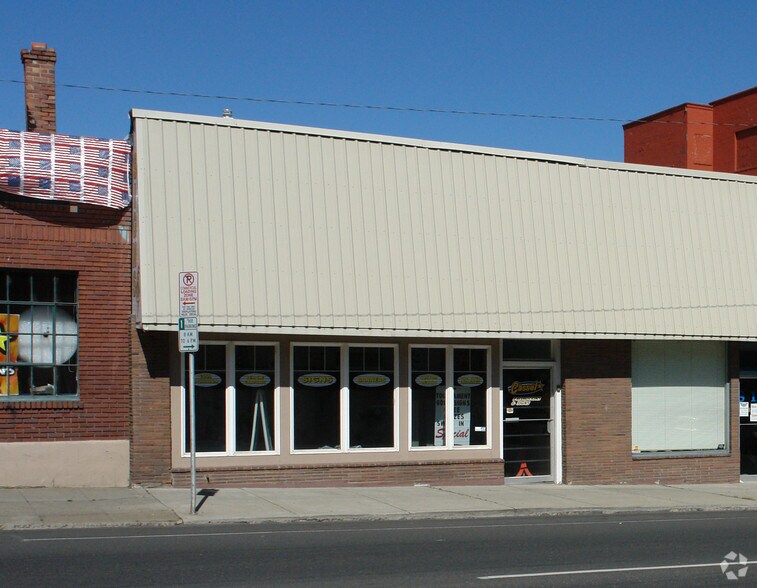 Primary Photo Of 122 S Division St, Spokane Storefront Retail Office For Lease
