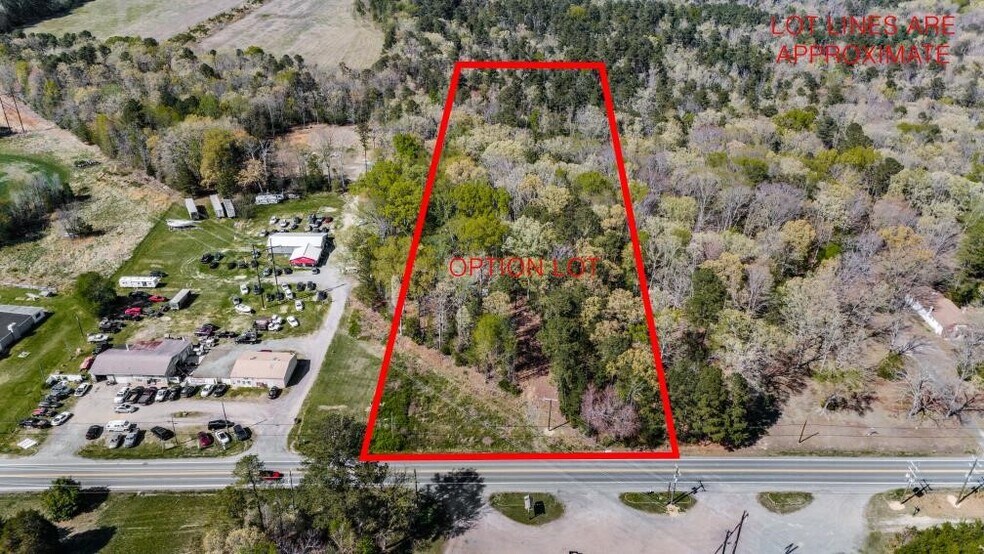 More Photos Of 3643 Kings Hwy, Colonial Beach Auto Dealership For Sale