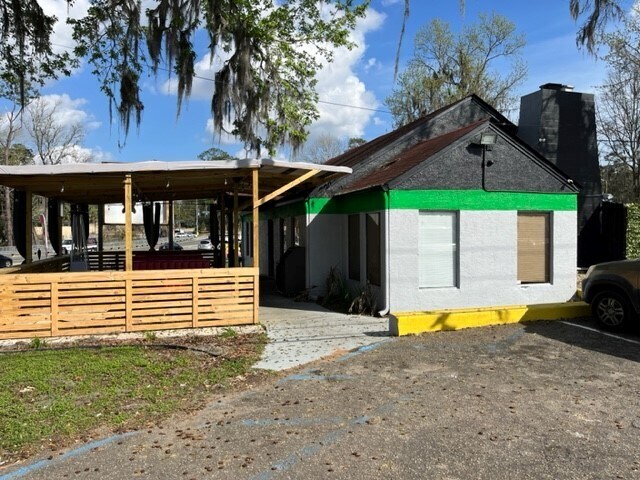 More Photos Of 2205 Apalachee Pky, Tallahassee Restaurant For Sale