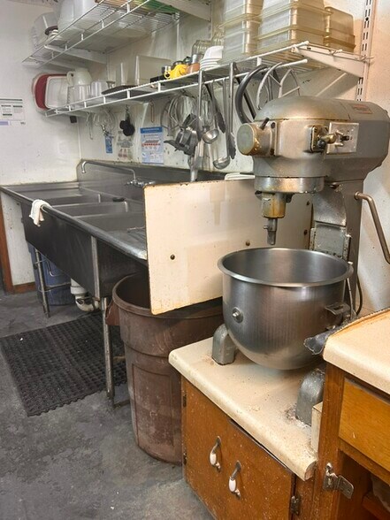More Photos Of 12419 Highway 39, Cross Hill Freestanding For Sale