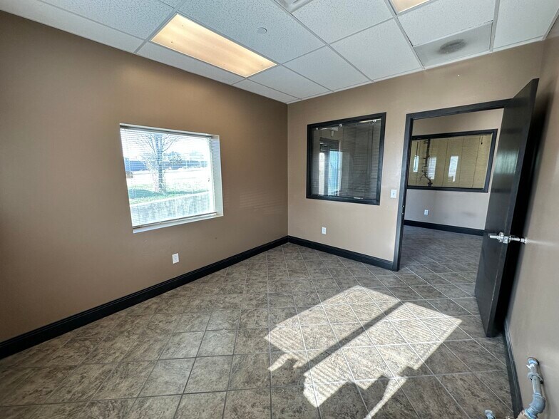 More Photos Of 4612 W 7000 S, West Jordan Self Storage For Lease