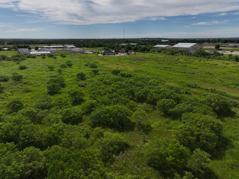 More Photos Of 1312 Weatherford Hwy, Granbury Land For Sale