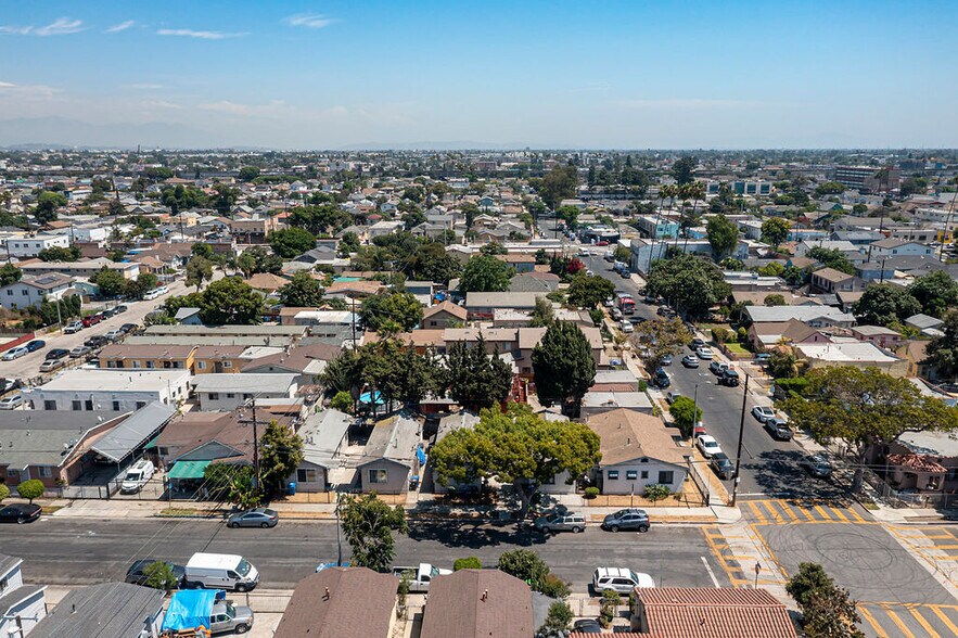 More Photos Of 6612 Menlo Ave, Los Angeles Apartments For Sale