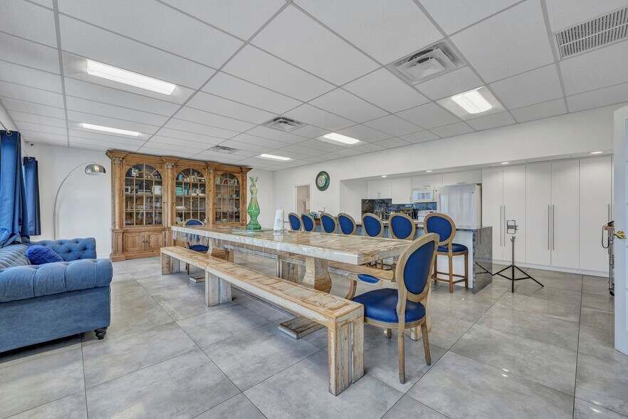More Photos Of 5465 NW 36th St, Miami Springs Office For Sale