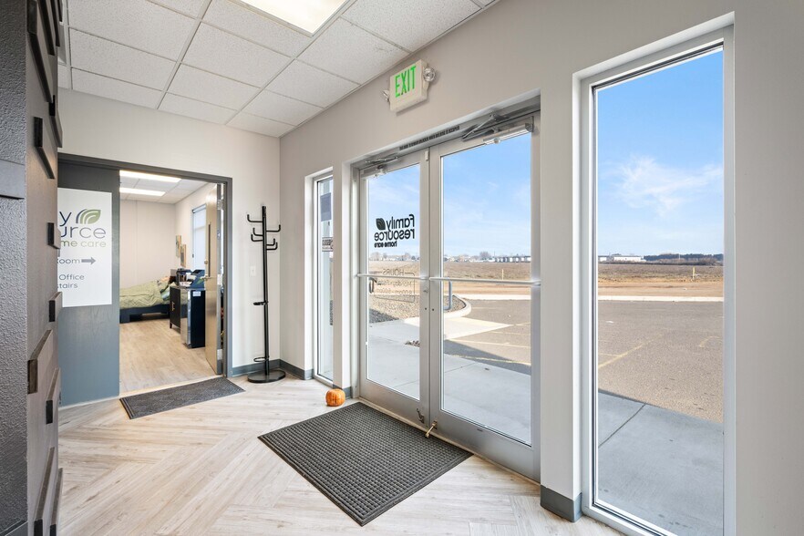 More Photos Of 2576 Yakima Valley Hwy, Sunnyside Office Residential For Sale