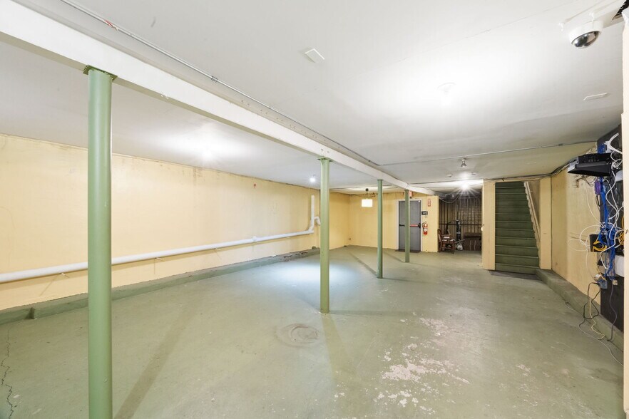 More Photos Of 312 Washington St, Hoboken Apartments For Lease