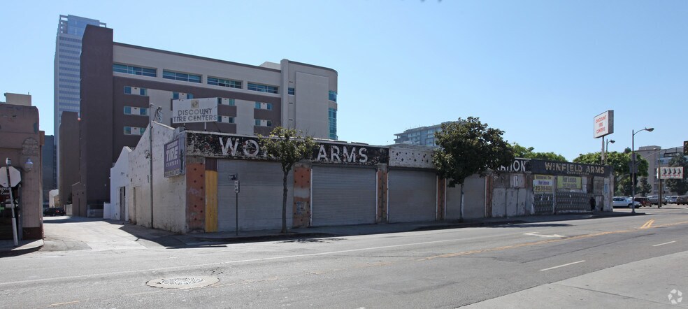 More Photos Of 1000 S Olive St, Los Angeles Restaurant For Lease