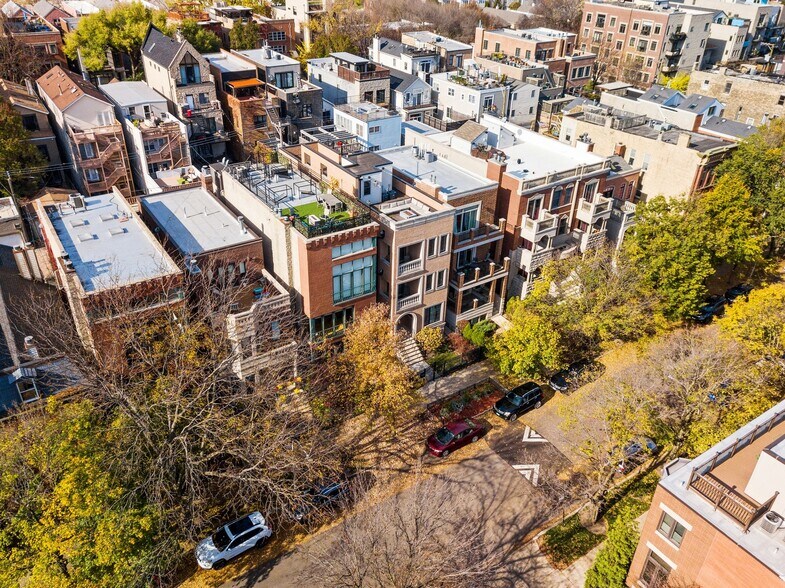 More Photos Of 1428 N Cleveland Ave, Chicago Hospitality For Sale