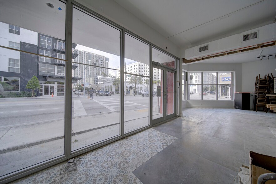 More Photos Of 3791 Bird Rd, Miami Restaurant For Lease