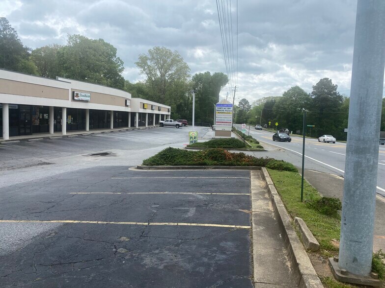More Photos Of 279 Powers Ferry Rd SE, Marietta Storefront For Sale
