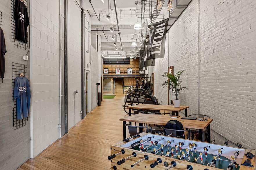 More Photos Of 316-318 E Main St, Charlottesville Office For Sale