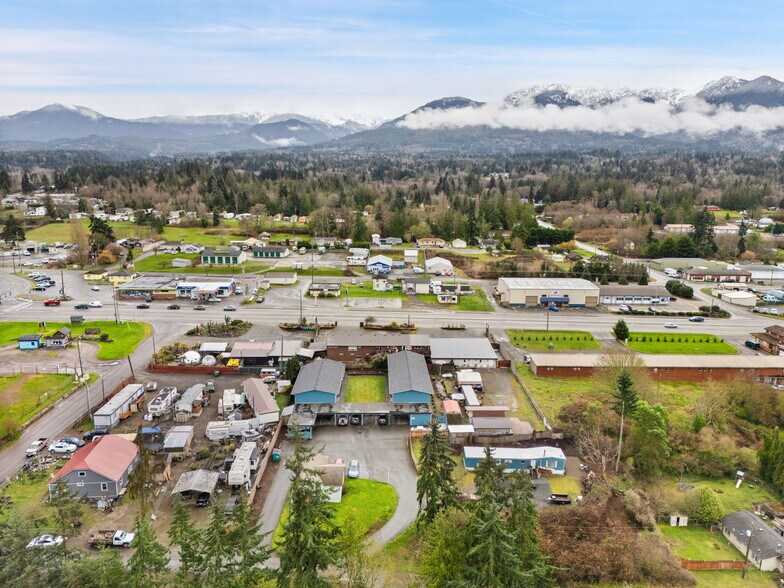 More Photos Of 2938 E Walnut St, Port Angeles Apartments For Sale