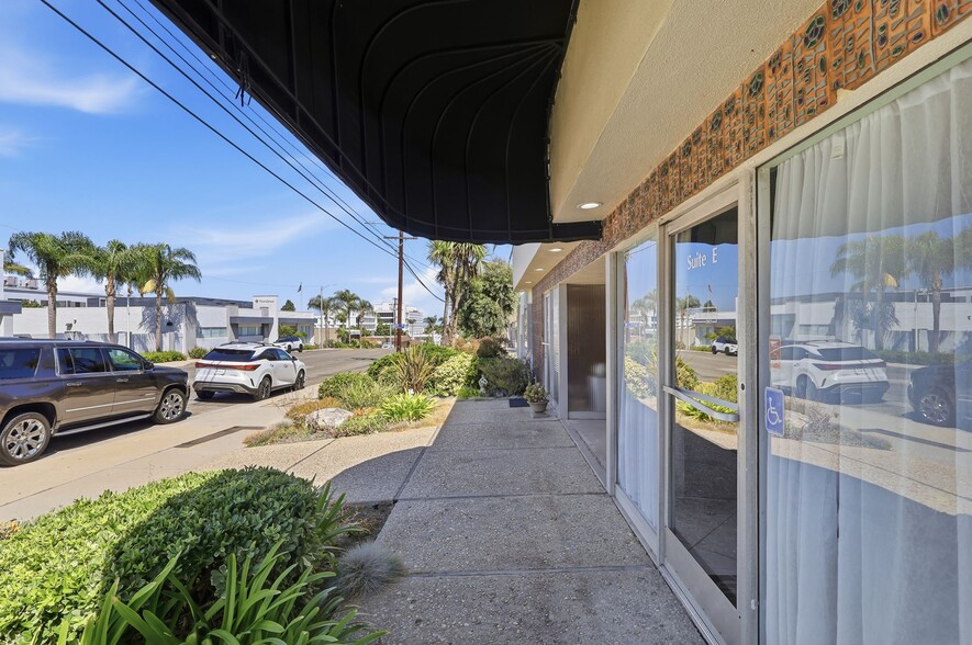 More Photos Of 1411 W 7th St, San Pedro Medical For Sale